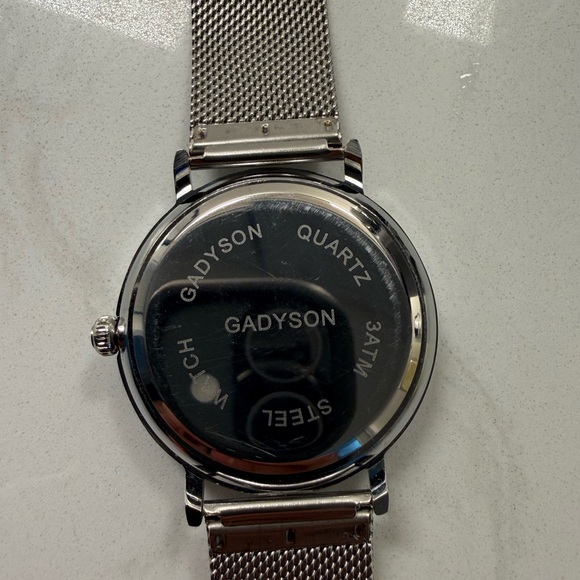 Gadyson Black and Silver Quartz Watch - Picture 3 of 4